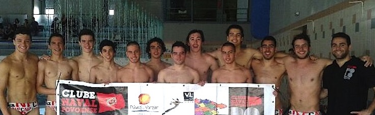 Pólo-Aquático com Campeões Regionais poveiros