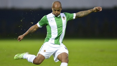 Benfica naufragou no Rio Ave (2-1) Benfica naufragou no Rio Ave (2-1)