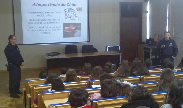 Prevenção Rodoviária na Escola de Aver-o-mar Prevenção Rodoviária na Escola de Aver-o-mar