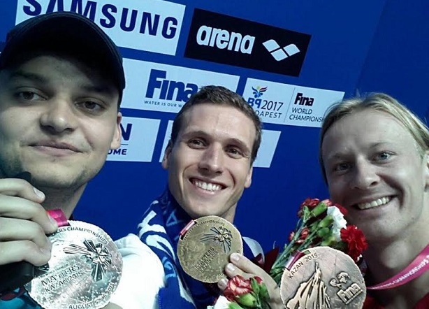 Adriano Niz é Campeão do Mundo de Natação Adriano Niz é Campeão do Mundo de Natação