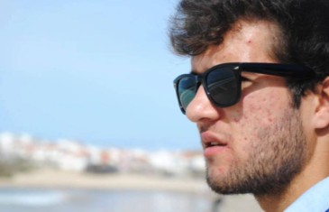 B.I.: Luis Barroso
