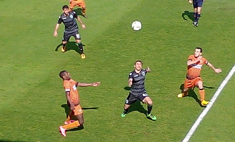 Sá e Stanley na vitória do Varzim sobre o Sporting B (2-1)