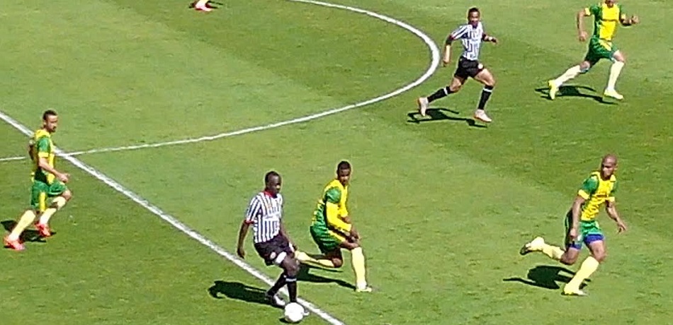 Varzim derrotado em casa na pior exibição da época (0-3)