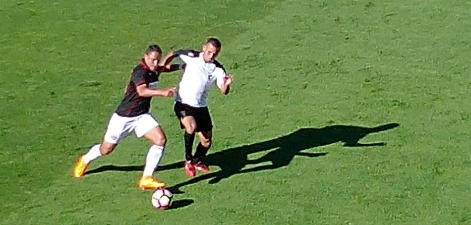 Varzim vence Portimonense (2-1) na apresentação aos sócios