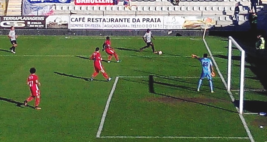 Golo de Malele não chegou no empate do Varzim (1-1) sobre o Gil Vicente