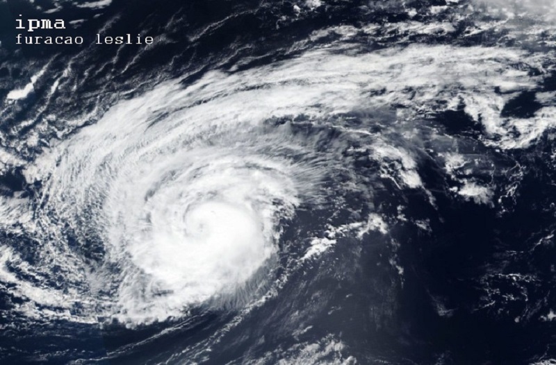 Furação Leslie em Portugal