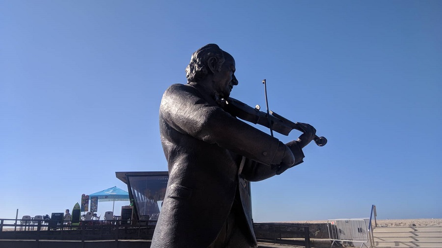 Nando: o “artista” perpetuado junto ao mar da Póvoa