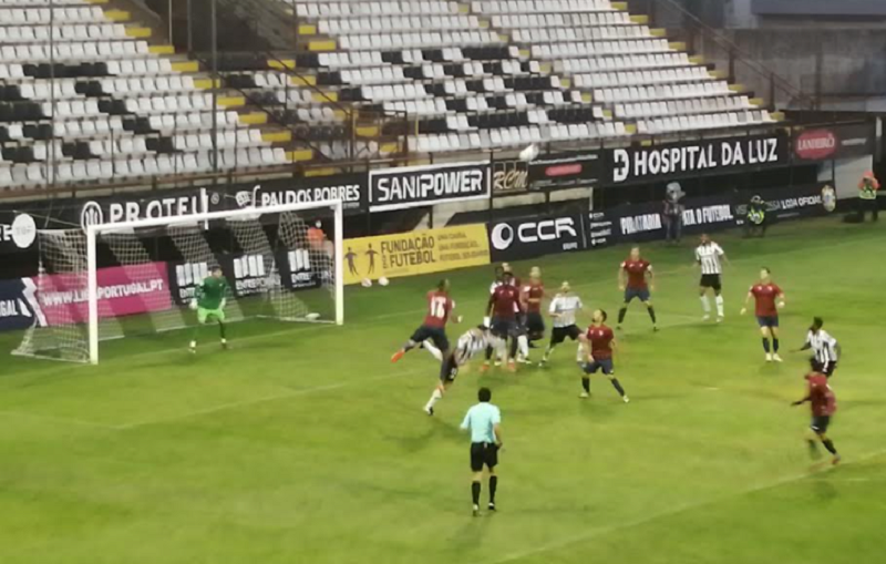 Varzim de mal a pior voltou a perder (1-3)