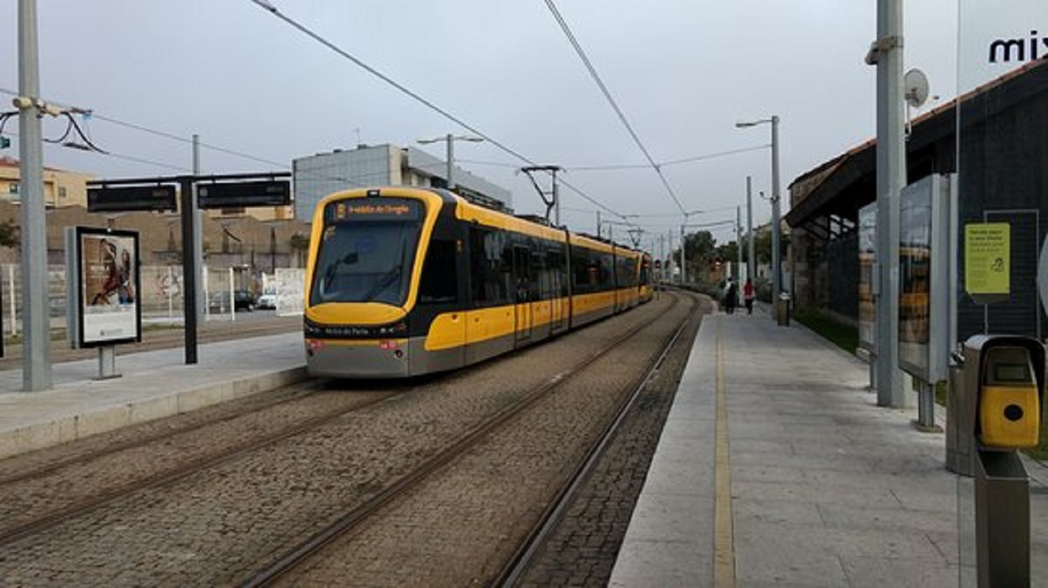 Atropelamento na estação de metro da Póvoa