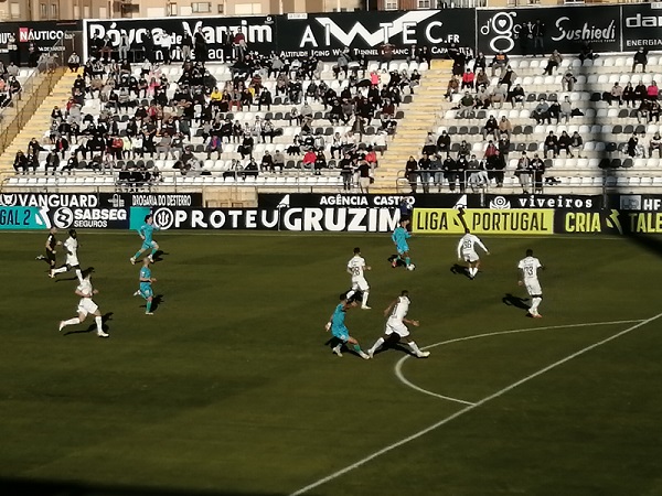 Varzim vence Académica (1-0) e descola do último lugar Varzim vence Académica (1-0) e descola do último lugar