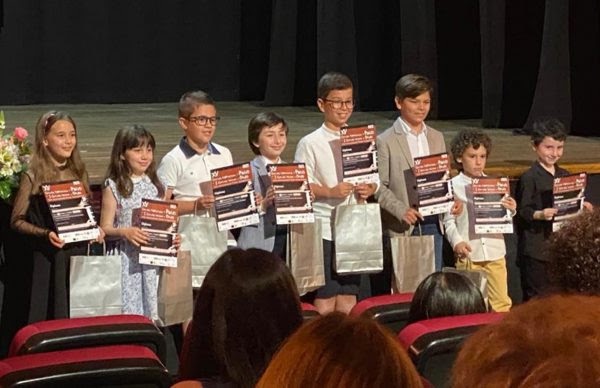 Poveiros premiados em concurso internacional de piano Poveiros premiados em concurso internacional de piano