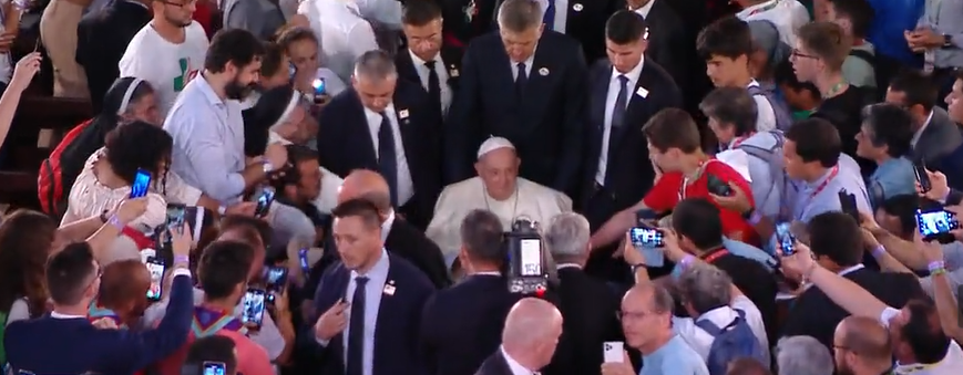 Papa Francisco comove Portugal e o mundo Papa Francisco comove Portugal e o mundo
