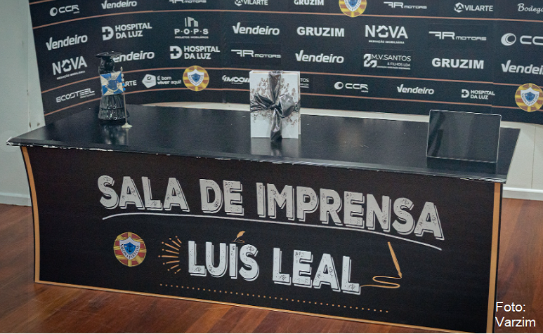 Luís Leal homenageado