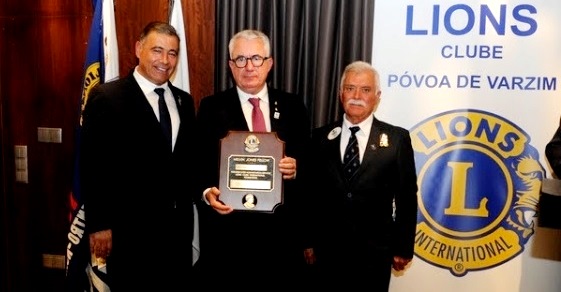 Aires Pereira homenageado pelos Lions Aires Pereira homenageado pelos Lions